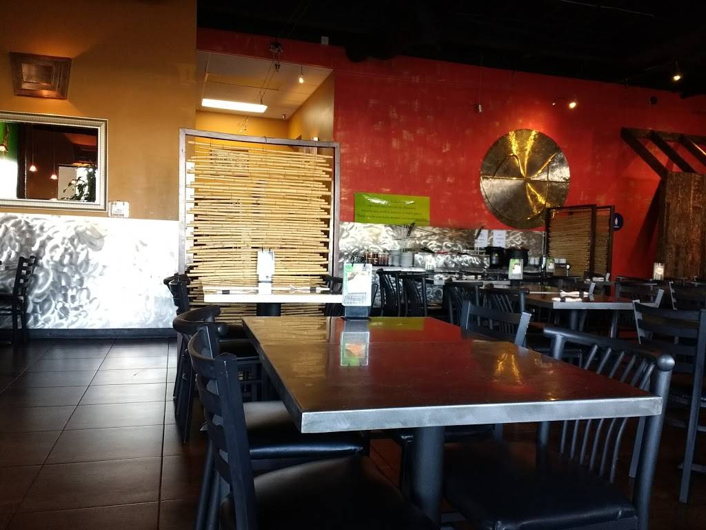 Yuphas Thai Kitchen | restaurant | Royal Palms Plaza, 1805 E Elliot Rd Suite 115, Tempe, AZ 85284, USA | 4808390576 OR +1 480-839-0576