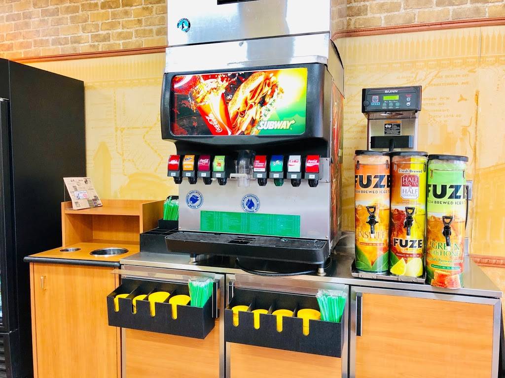 Subway Restaurants | restaurant | 2332 Mountain Rd, Pasadena, MD 21122, USA | 4104379500 OR +1 410-437-9500