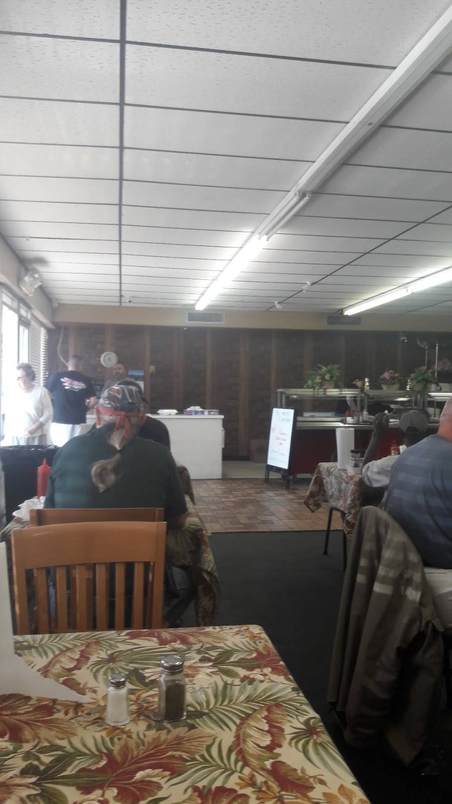 Frasers Corner Cafe | restaurant | 7163 E Mt Vernon St, Glen St Mary, FL 32040, USA | 9042592525 OR +1 904-259-2525