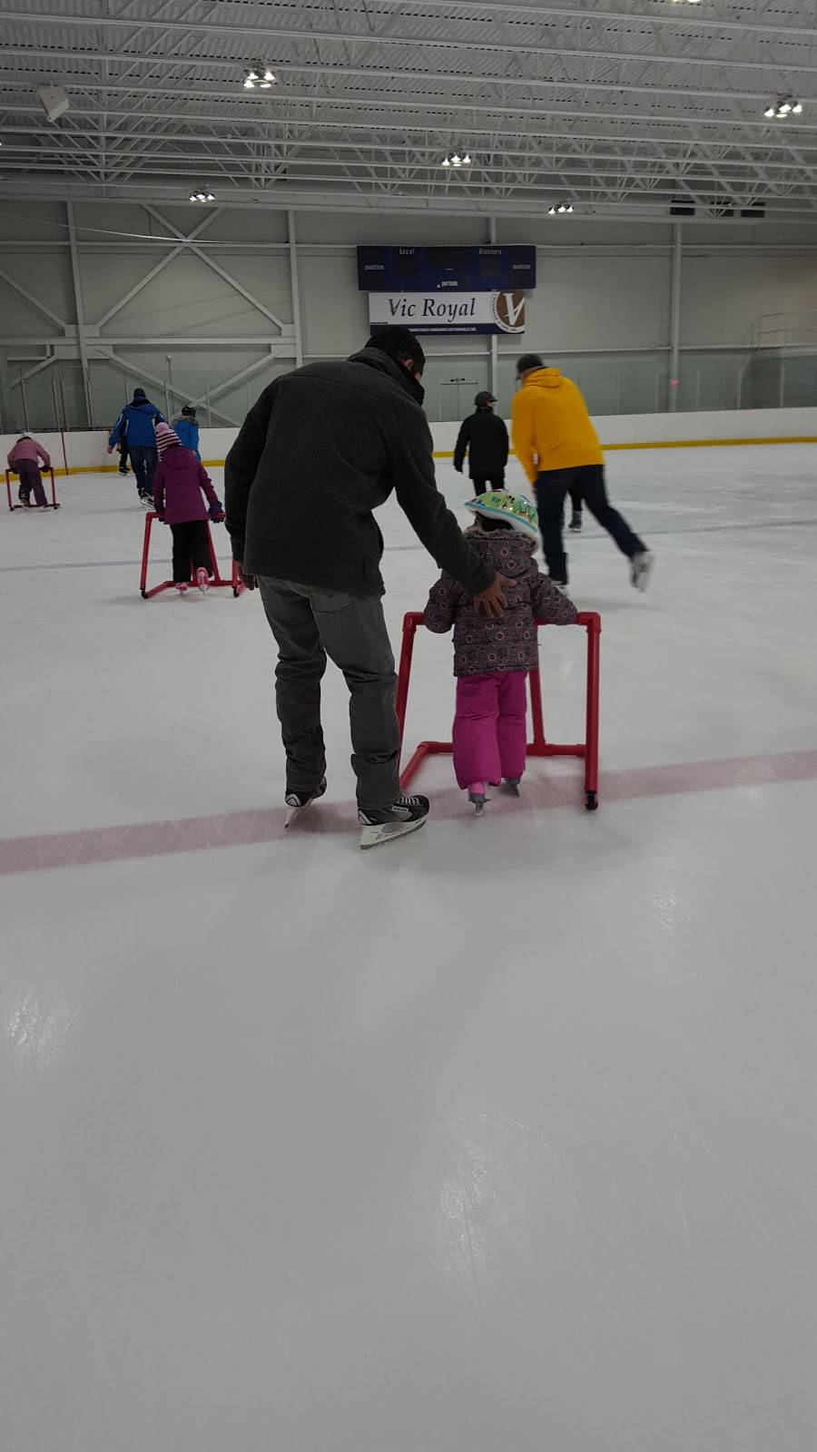 Complexe sportif Sani Marc | restaurant | 701 Rue de Lacadie, Victoriaville, QC G6T 1W4, Canada | 8197514522 OR +1 819-751-4522