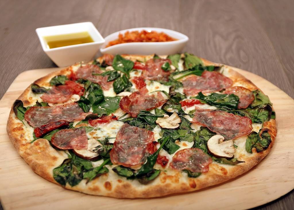 Pizzaville | meal delivery | 235 Ira Needles Blvd b9, Kitchener, ON N2N 0B2, Canada | 5195769777 OR +1 519-576-9777