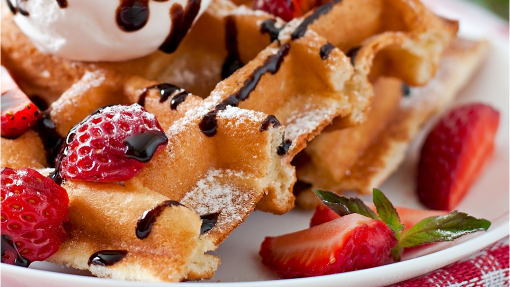 The Hom Store | restaurant | 8810 3rd Ave, Brooklyn, NY 11209, USA | 7182384466 OR +1 718-238-4466