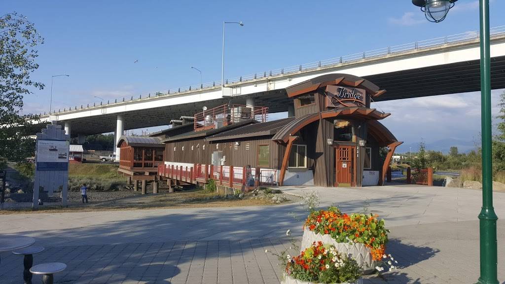 Bridge Seafood Restaurant | restaurant | 221 W Ship Creek Ave, Anchorage, AK 99501, USA | 9076448300 OR +1 907-644-8300