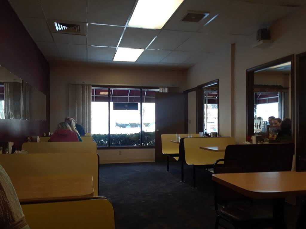 Maggies Cafe | restaurant | 8970 Lewis Ave, Temperance, MI 48182, USA | 7348472233 OR +1 734-847-2233