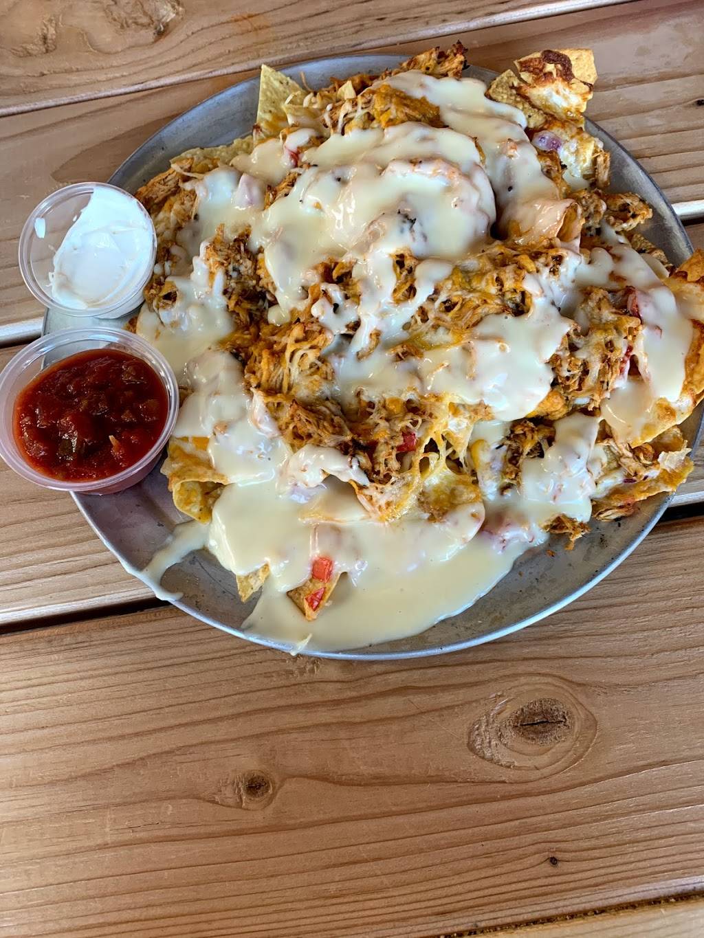 N-Dub Pizza Pub | restaurant | 633 Estrella Pkwy, Goodyear, AZ 85338, USA | 6237034909 OR +1 623-703-4909