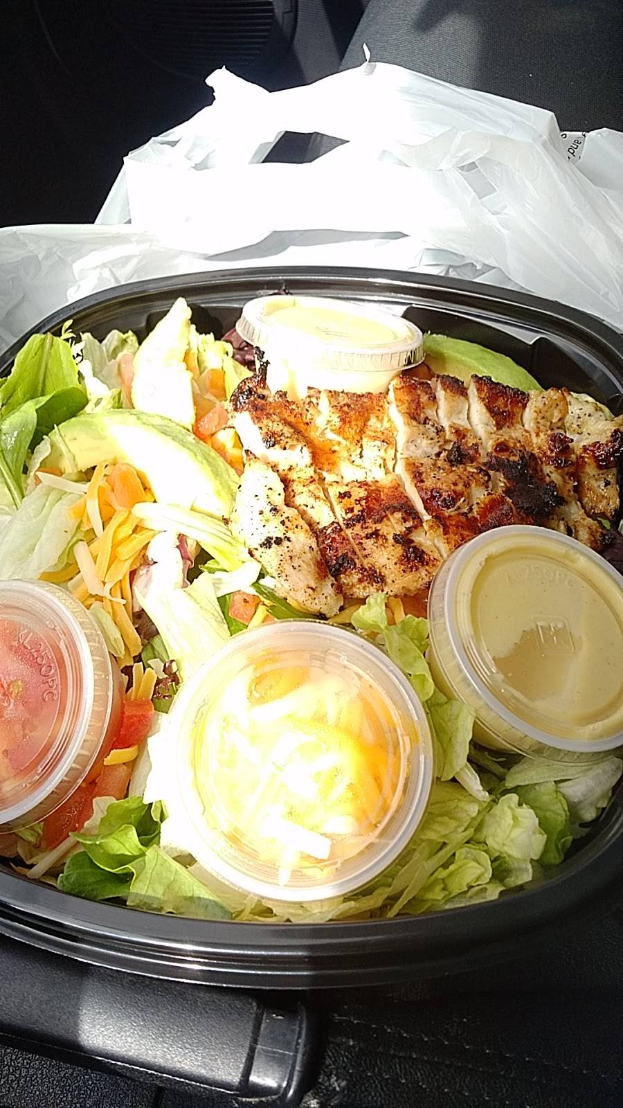 Chilis Grill & Bar | meal takeaway | 10955 North Fwy, Houston, TX 77037, USA | 2814479200 OR +1 281-447-9200