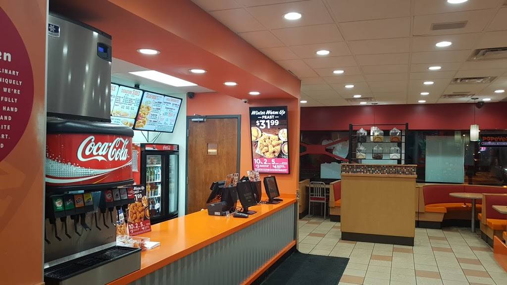 Popeyes Louisiana Kitchen | restaurant | 2765 Lake Shore Blvd W Unit 102, Etobicoke, ON M8V 1H2, Canada | 4162594023 OR +1 416-259-4023