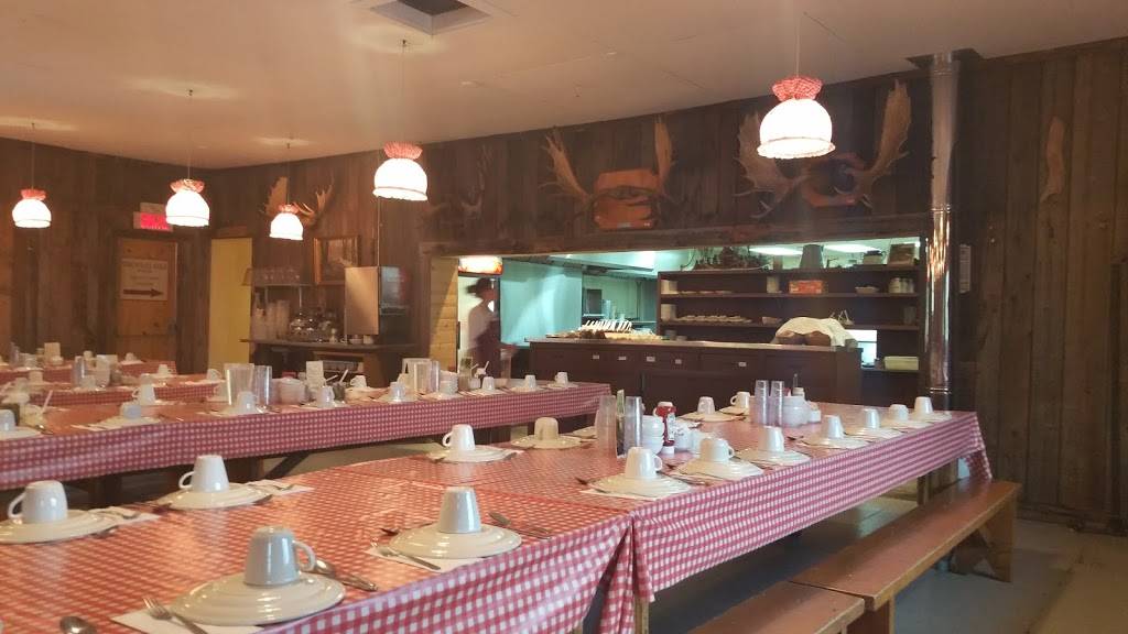 Cabane A Sucre Raymond/ Sucr’O’Max | restaurant | 444 Chemin Avila, Piedmont, QC J0R 1K0, Canada | 4502242569 OR +1 450-224-2569