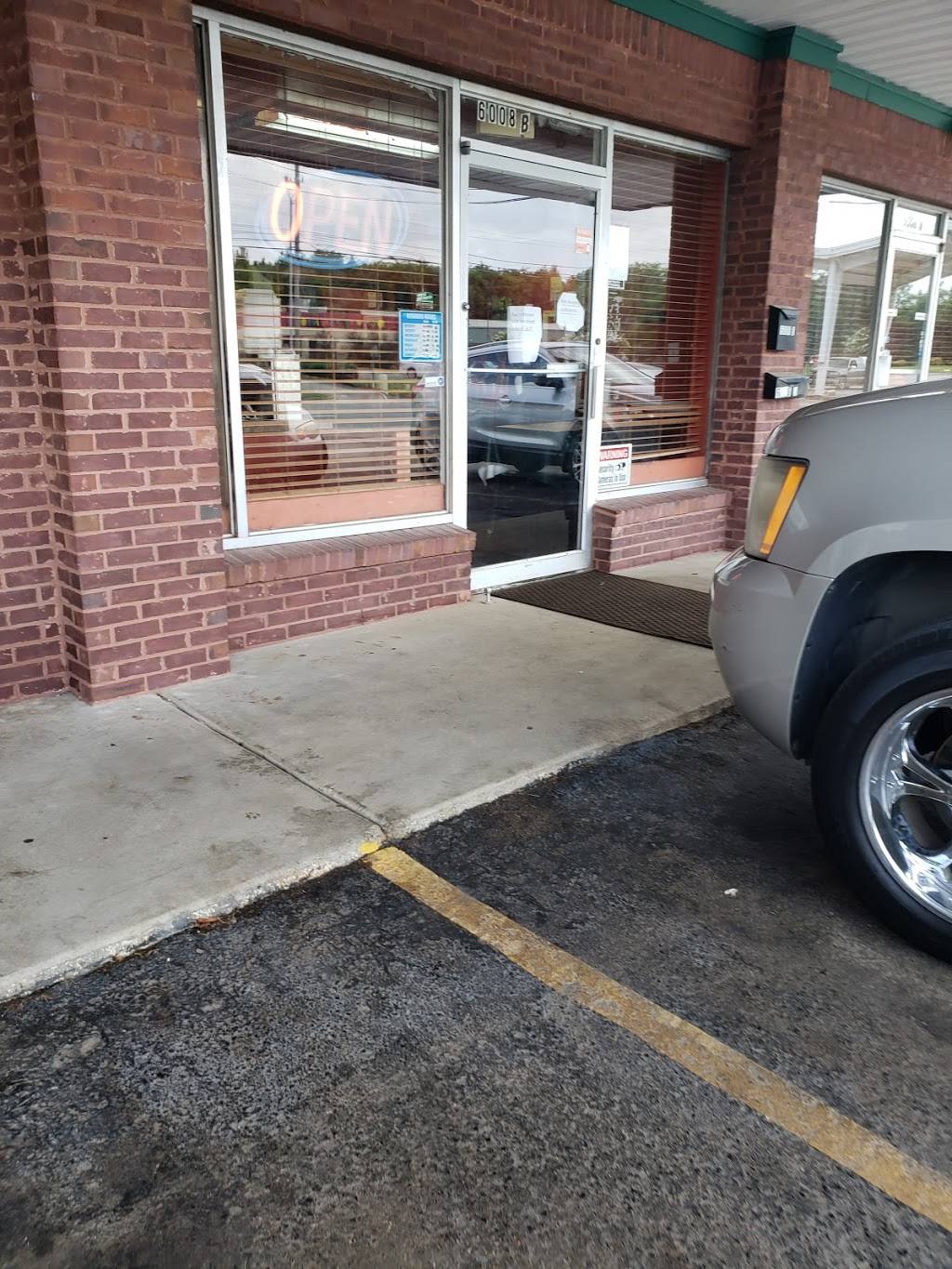 Sacs Kitchen | restaurant | 6008 Mastin Lake Rd NE B, Huntsville, AL 35810, USA | 2567469030 OR +1 256-746-9030