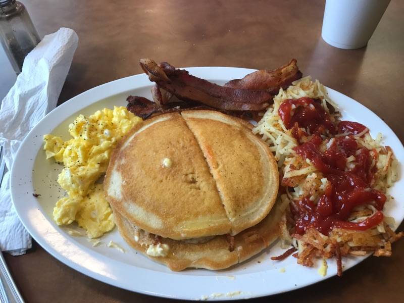 EGG KING CAFE | restaurant | 4458 Elvis Presley Blvd, Memphis, TN 38116, USA | 9012493690 OR +1 901-249-3690