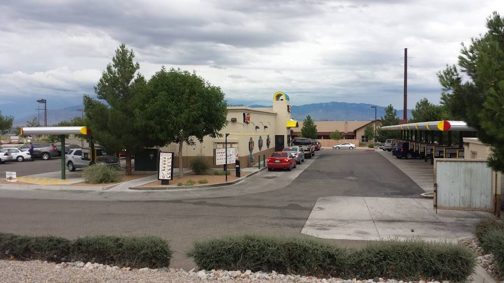 Sonic Drive-In | restaurant | 2119 Vista Oeste NW, Albuquerque, NM 87120, USA | 5058333297 OR +1 505-833-3297