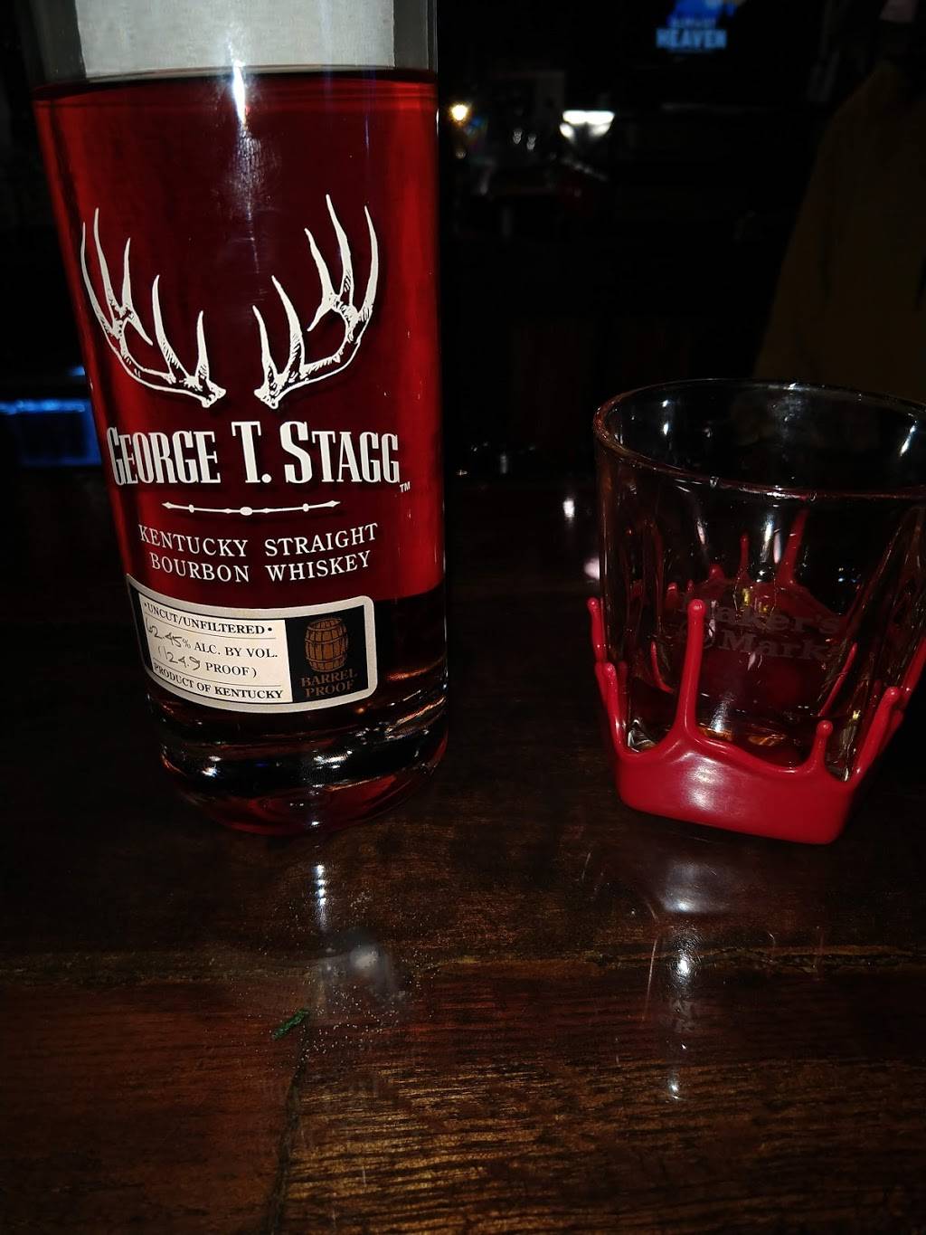 Almost Heaven Bar & Grill | restaurant | 374 High St, Morgantown, WV 26505, USA | 3049437377 OR +1 304-943-7377