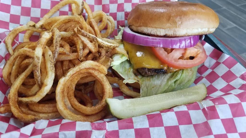 Craven Wings | restaurant | 10721 Chapman Hwy, Seymour, TN 37865, USA | 8655775211 OR +1 865-577-5211