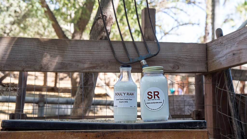 Souly Raw | restaurant | 1261 Linda Vista Dr, San Marcos, CA 92078, USA | 7607364457 OR +1 760-736-4457