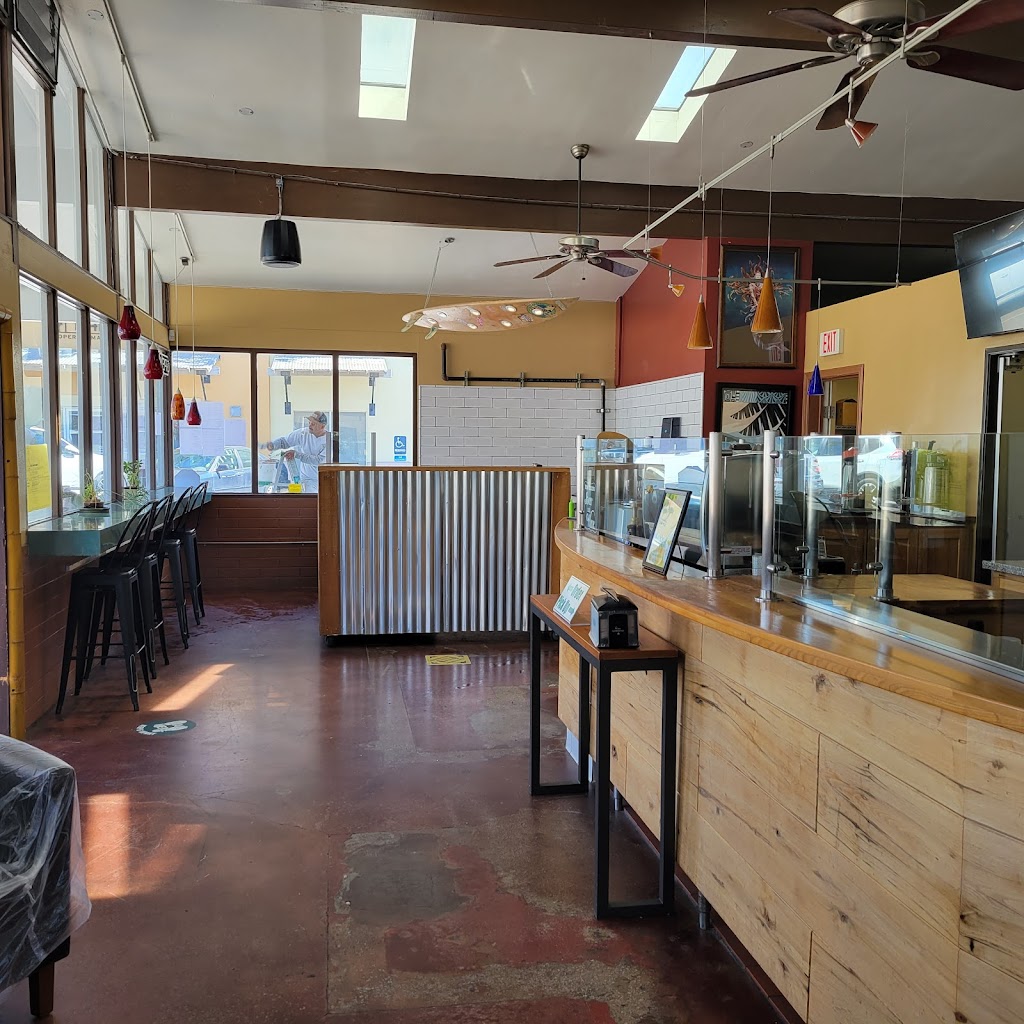 Surfers Point Café | cafe | 204 E Thompson Blvd, Ventura, CA 93001, USA | 8056678000 OR +1 805-667-8000