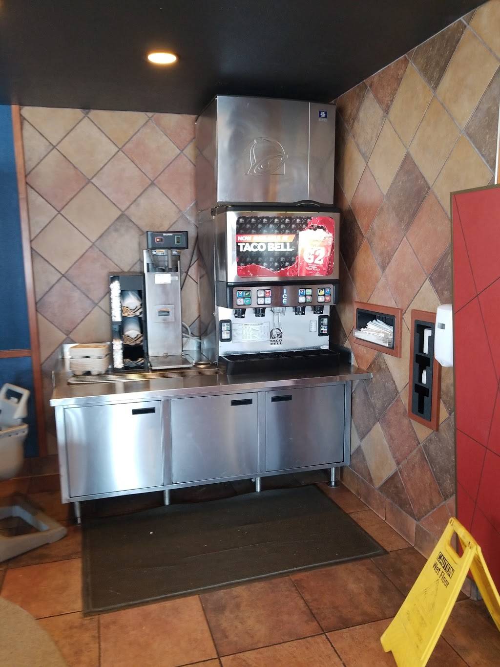 Taco Bell | meal takeaway | 1129 E Main St, Greenwood, IN 46143, USA | 3178597378 OR +1 317-859-7378