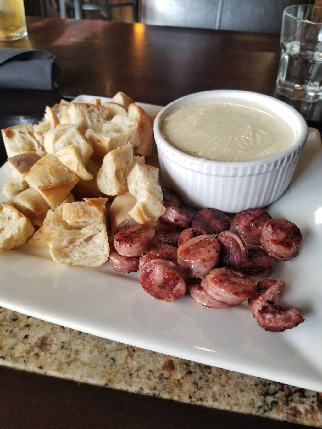 Arrivederci Wine & Jazz | restaurant | 17023 SE McLoughlin Blvd, Milwaukie, OR 97267, USA | 5036591143 OR +1 503-659-1143