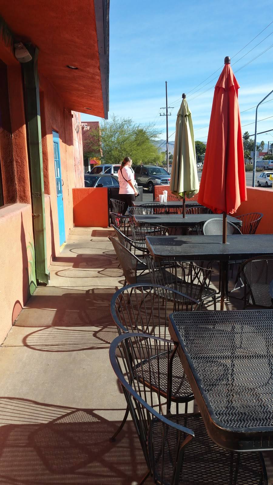 Chuys Mesquite Broiler | restaurant | 7101 E 22nd St, Tucson, AZ 85710, USA | 5207225117 OR +1 520-722-5117