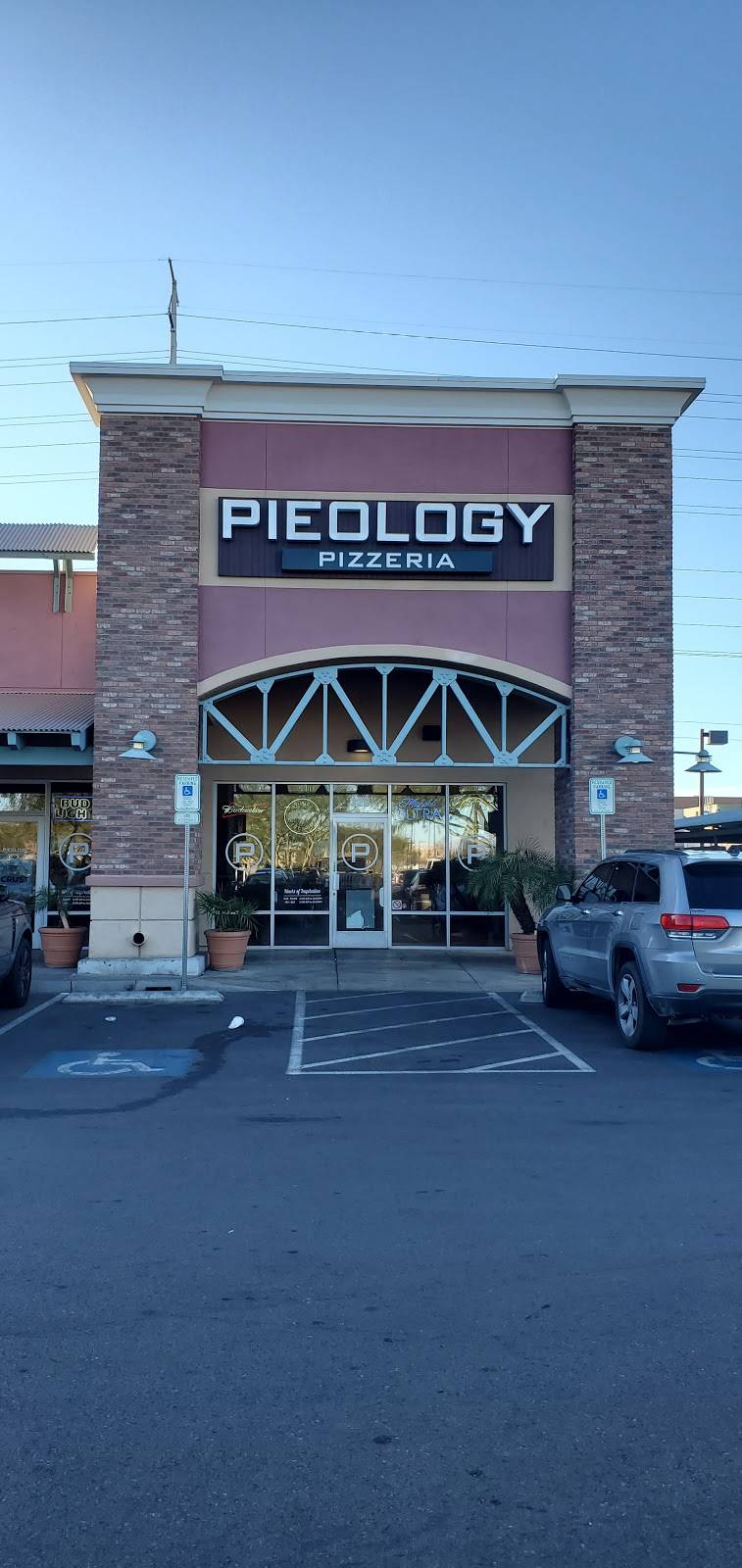 Pieology | restaurant | 2520 E Craig Rd #120, North Las Vegas, NV 89030, USA | 7023316760 OR +1 702-331-6760