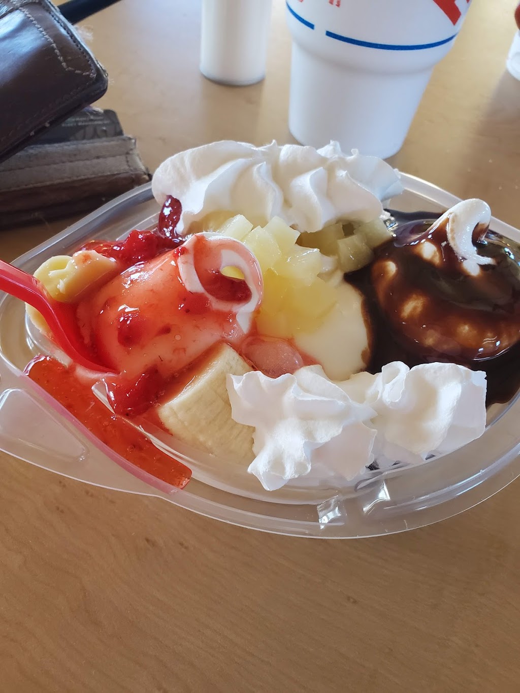 Dairy Queen | restaurant | 108 Coliseum Dr, Snyder, TX 79549, USA | 3255732651 OR +1 325-573-2651