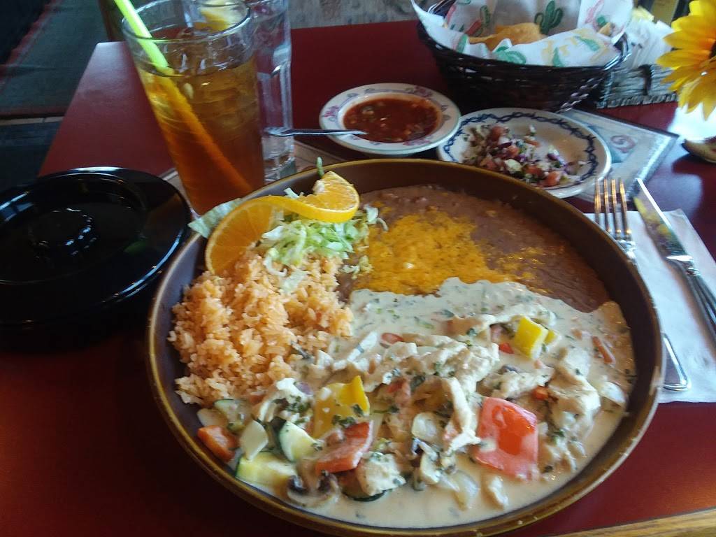 Las Espuelas Family Mexican | restaurant | 4306 228th St SW #9, Mountlake Terrace, WA 98043, USA | 4254095070 OR +1 425-409-5070