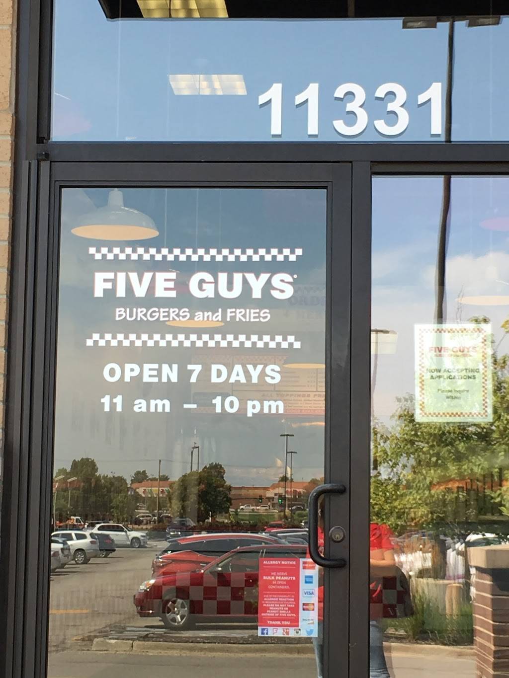 Five Guys | meal takeaway | 11331 W 95th St, Overland Park, KS 66214, USA | 9134923423 OR +1 913-492-3423