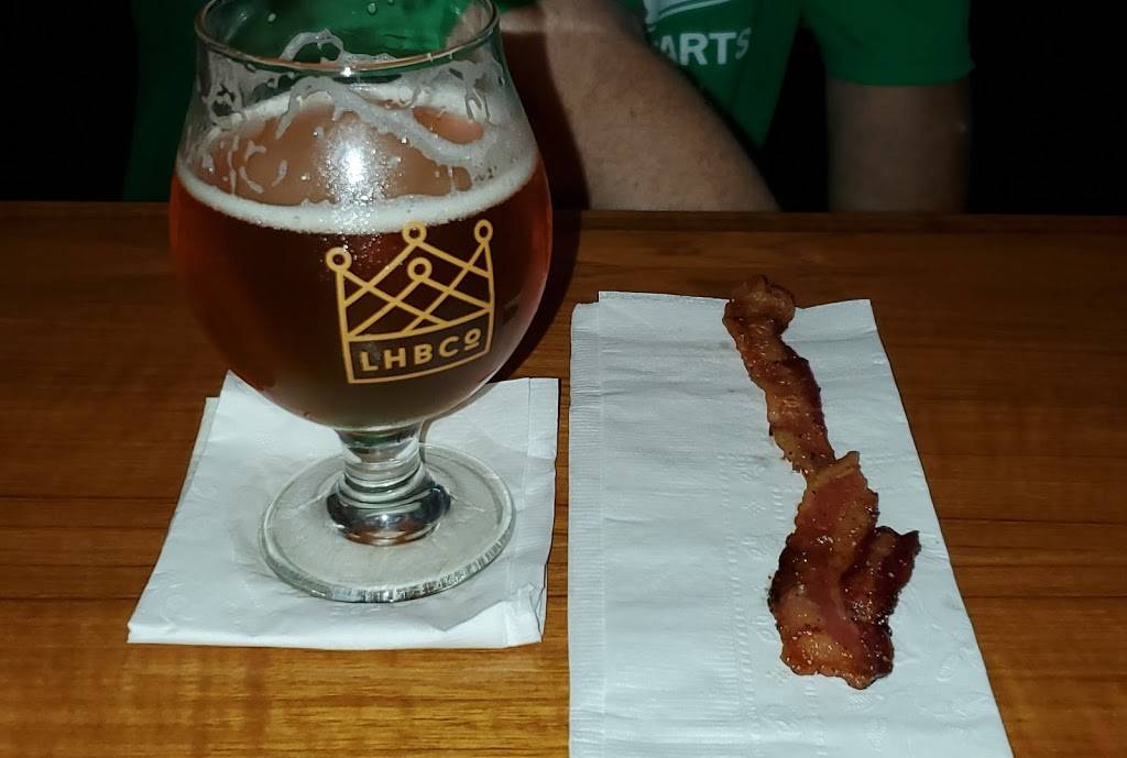 Pint Sized Pub | restaurant | 110 S 5th St, Leesburg, FL 34748, USA | 3524600383 OR +1 352-460-0383