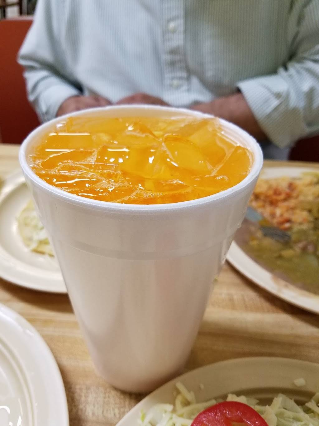 Lenchitas | restaurant | 13612 Van Nuys Blvd, Pacoima, CA 91331, USA | 8188992623 OR +1 818-899-2623