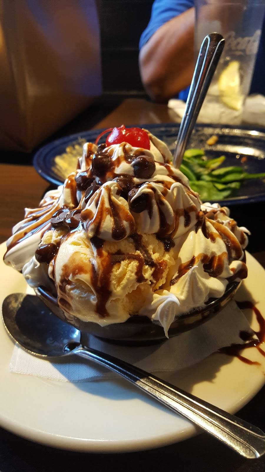 Coyote Blues - Jackson, TN | restaurant | 1430 Union University Dr, Jackson, TN 38305, USA | 7316600603 OR +1 731-660-0603