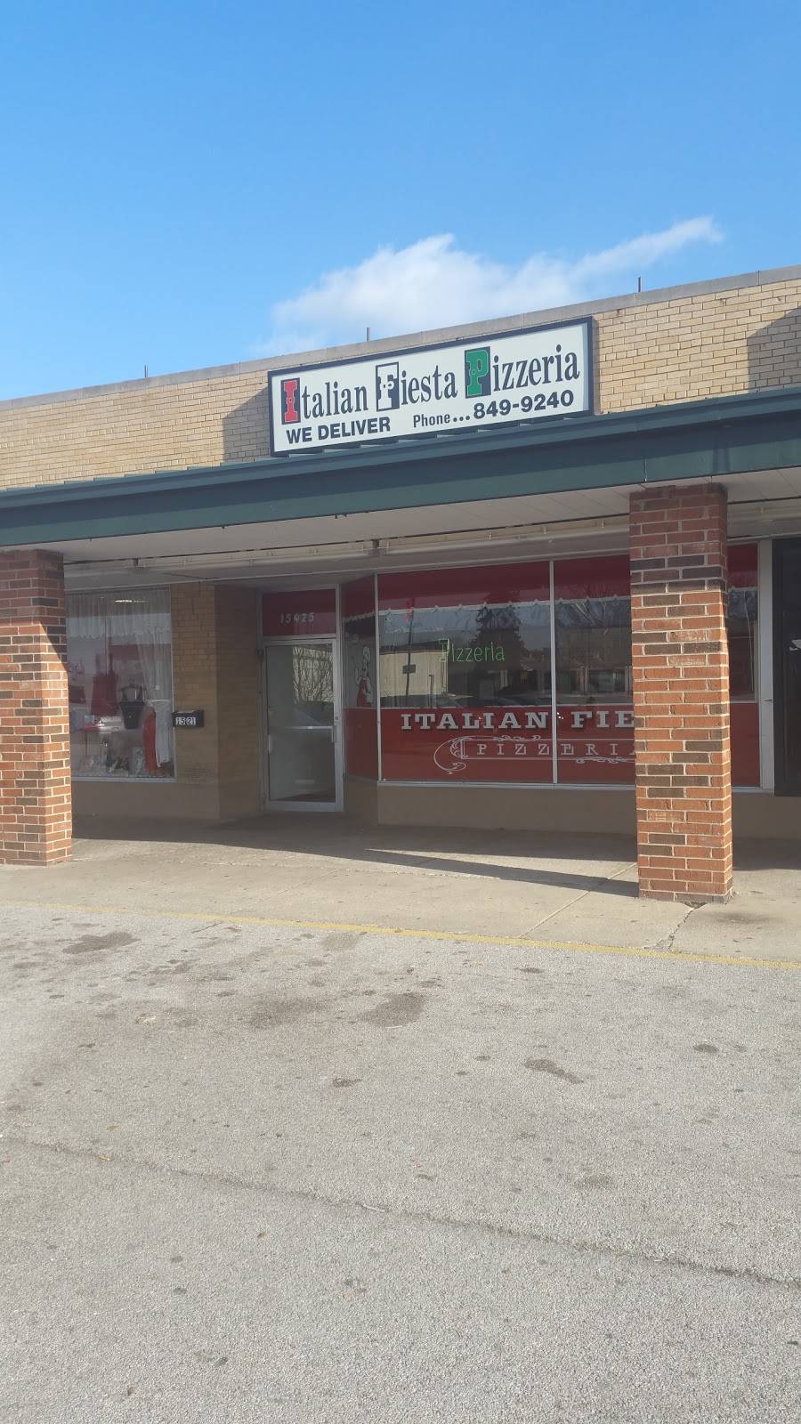 Italian Fiesta Pizzeria | restaurant | 15425 Cottage Grove Ave, Dolton, IL 60419, USA | 7088499204 OR +1 708-849-9204