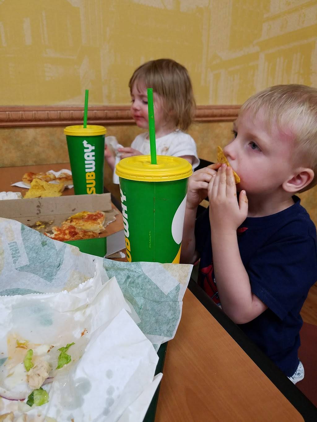 Subway | restaurant | 3500 Brumback Boulevard, Kenosha, WI 53144, USA | 2626059660 OR +1 262-605-9660