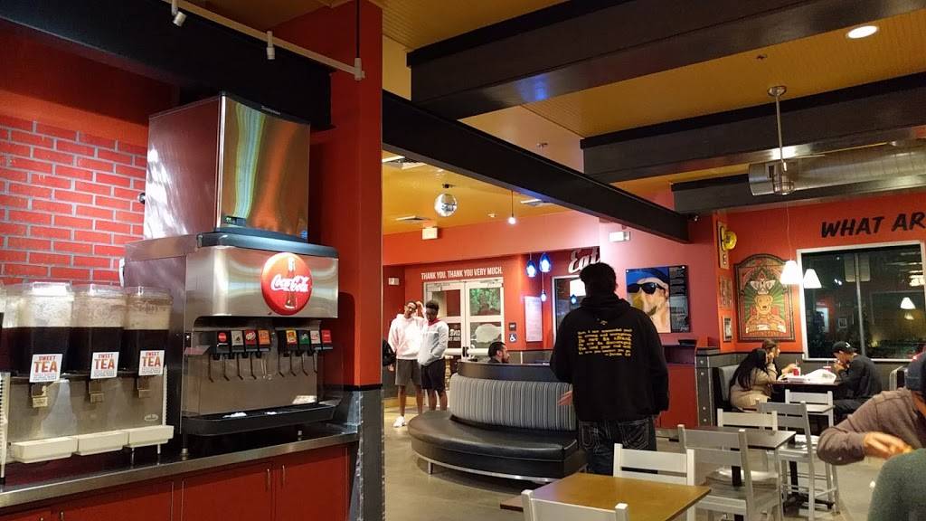 Raising Canes Chicken Fingers | meal takeaway | 2249 N Tustin St, Orange, CA 92865, USA | 7142821886 OR +1 714-282-1886