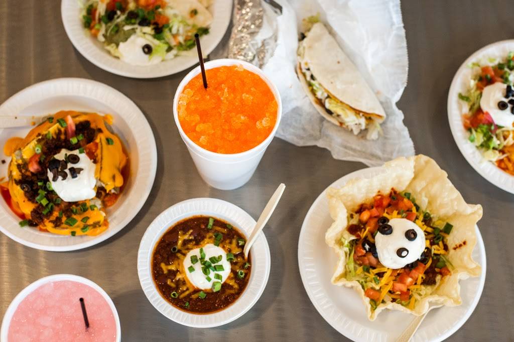 The Taco Factory | restaurant | 1746 Falcon Ave, Carmi, IL 62821, USA | 6183828226 OR +1 618-382-8226