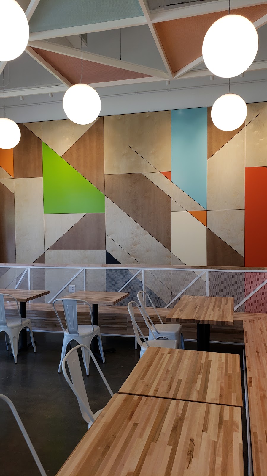 ChiLantro | restaurant | 9911 Brodie Ln #650, Austin, TX 78748, USA | 5126492599 OR +1 512-649-2599