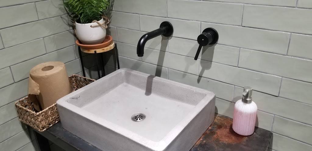 La Luna | restaurant | 1726 S Racine Ave, Chicago, IL 60608, USA | 3128886011 OR +1 312-888-6011