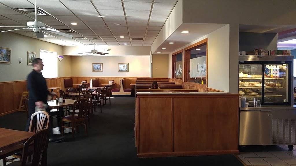 Golden Dove Diner Restaurant | restaurant | 1101 N Dupont Hwy, New Castle, DE 19720, USA | 3023221180 OR +1 302-322-1180