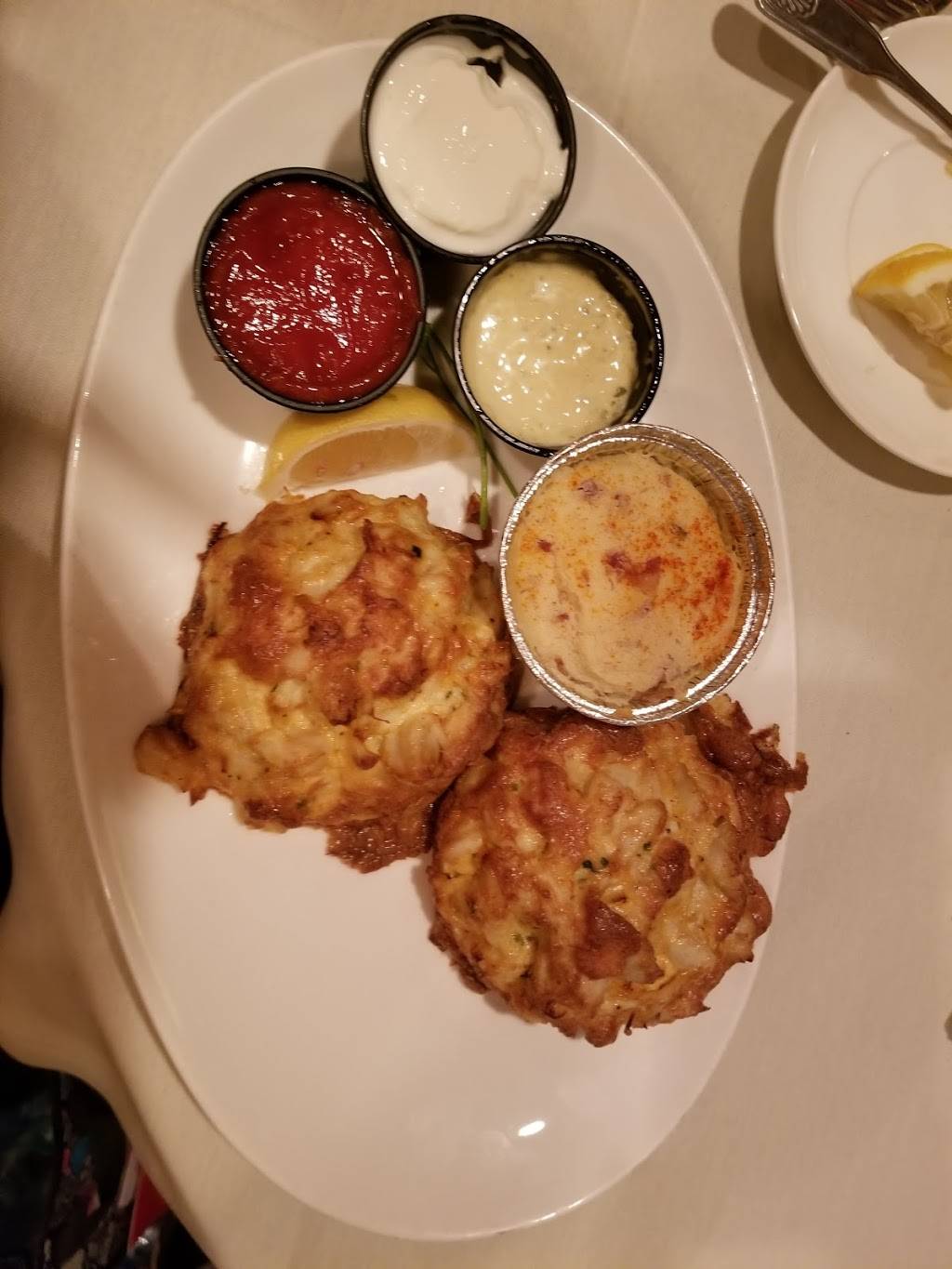 Pappas Restaurant and Sports Bar | restaurant | 550 Cranbrook Rd, Cockeysville, MD 21030, USA | 4106660030 OR +1 410-666-0030