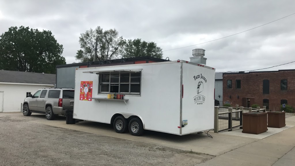 Tacos Jalisco | restaurant | 802 N Market St, Oskaloosa, IA 52577, USA | 6419802025 OR +1 641-980-2025