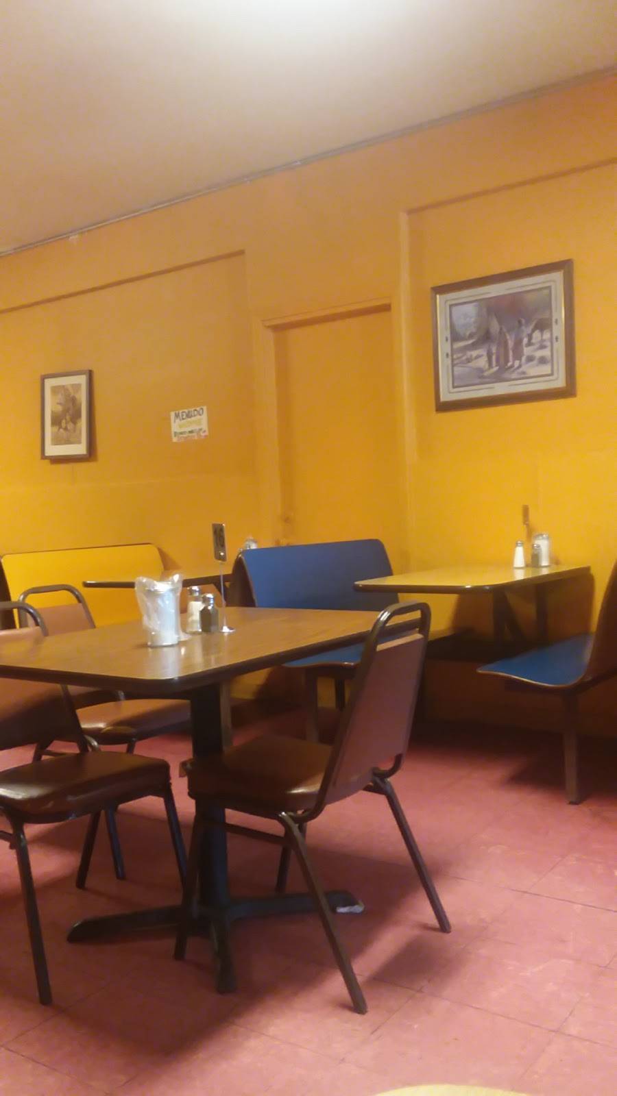 Terans Cafe (Mexican Food Specialists) | restaurant | 4403 E Houston St, San Antonio, TX 78220, USA | 2103336470 OR +1 210-333-6470