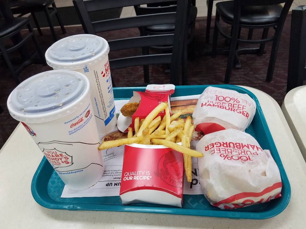 Wendys | restaurant | 3025 W Peoria Ave, Phoenix, AZ 85029, USA | 6029436306 OR +1 602-943-6306