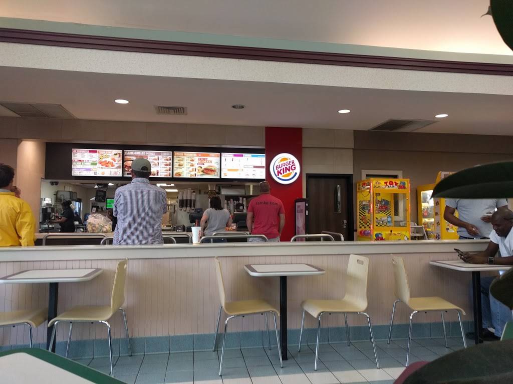 Burger King | restaurant | 2145 Iyannough Rd, West Barnstable, MA 02668, USA | 5083622926 OR +1 508-362-2926