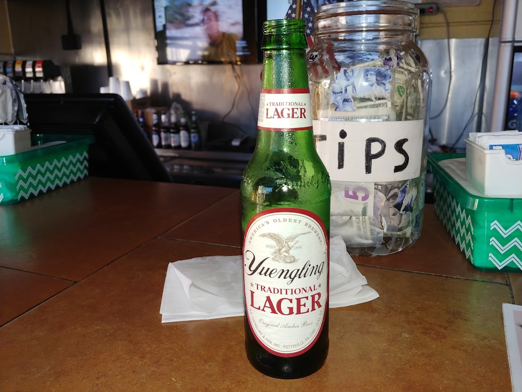 Wing Masters | restaurant | 934 Truman Ave, Key West, FL 33040, USA | 3052930750 OR +1 305-293-0750