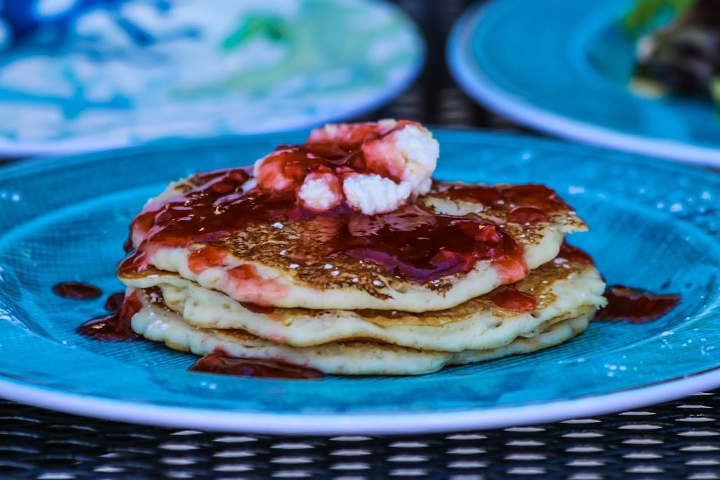 Over the Bridge Café | restaurant | 814 E Atlantic Ave, Delray Beach, FL 33483, USA | 5614035581 OR +1 561-403-5581