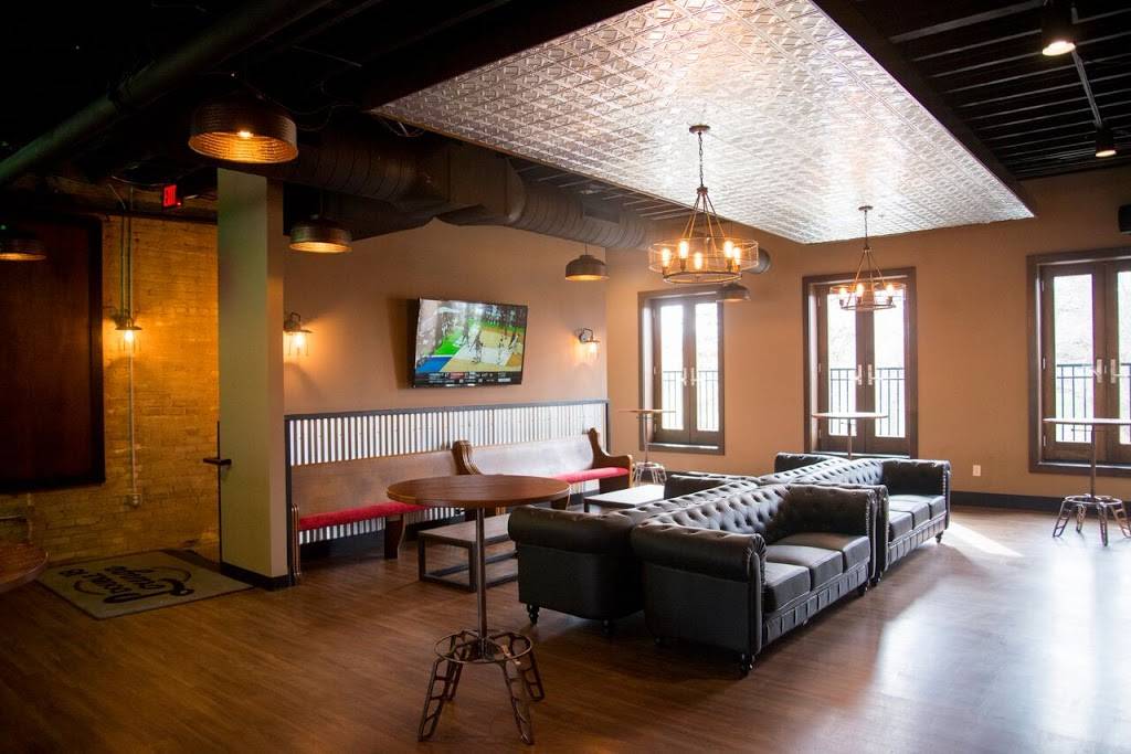 Timothys Bar | restaurant | 1818 Brown St, Dayton, OH 45409, USA | 9372227666 OR +1 937-222-7666