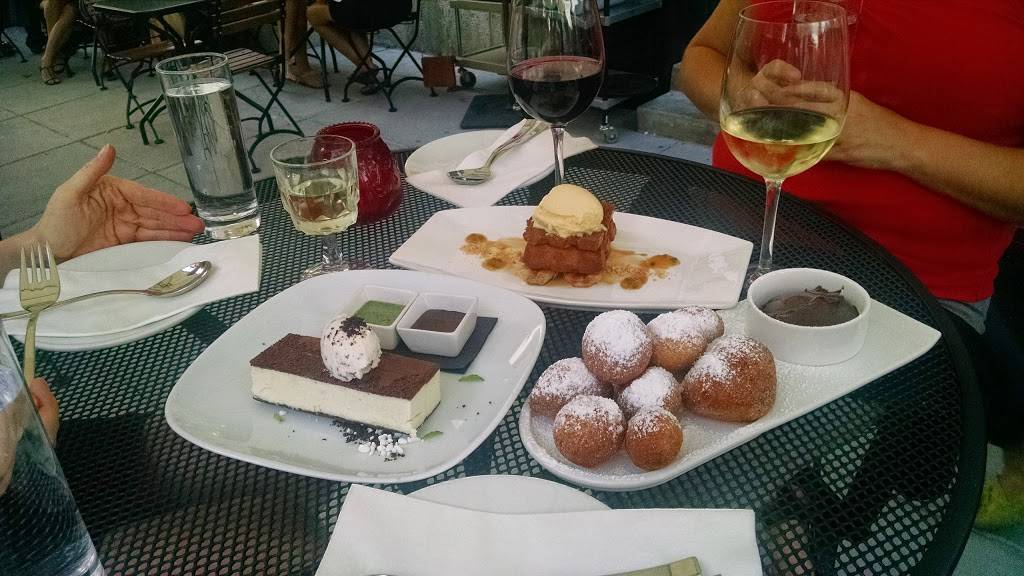 Red Light | restaurant | 1401 R St NW, Washington, DC 20009, USA | 2022340400 OR +1 202-234-0400