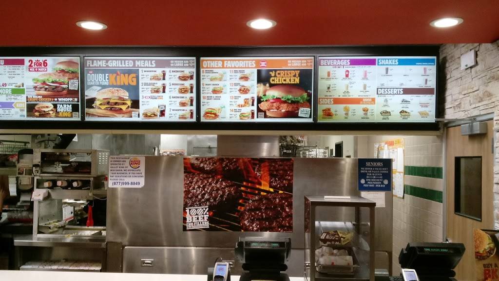 Burger King | restaurant | 2582 Monroe Rd, De Pere, WI 54115, USA | 9203390055 OR +1 920-339-0055