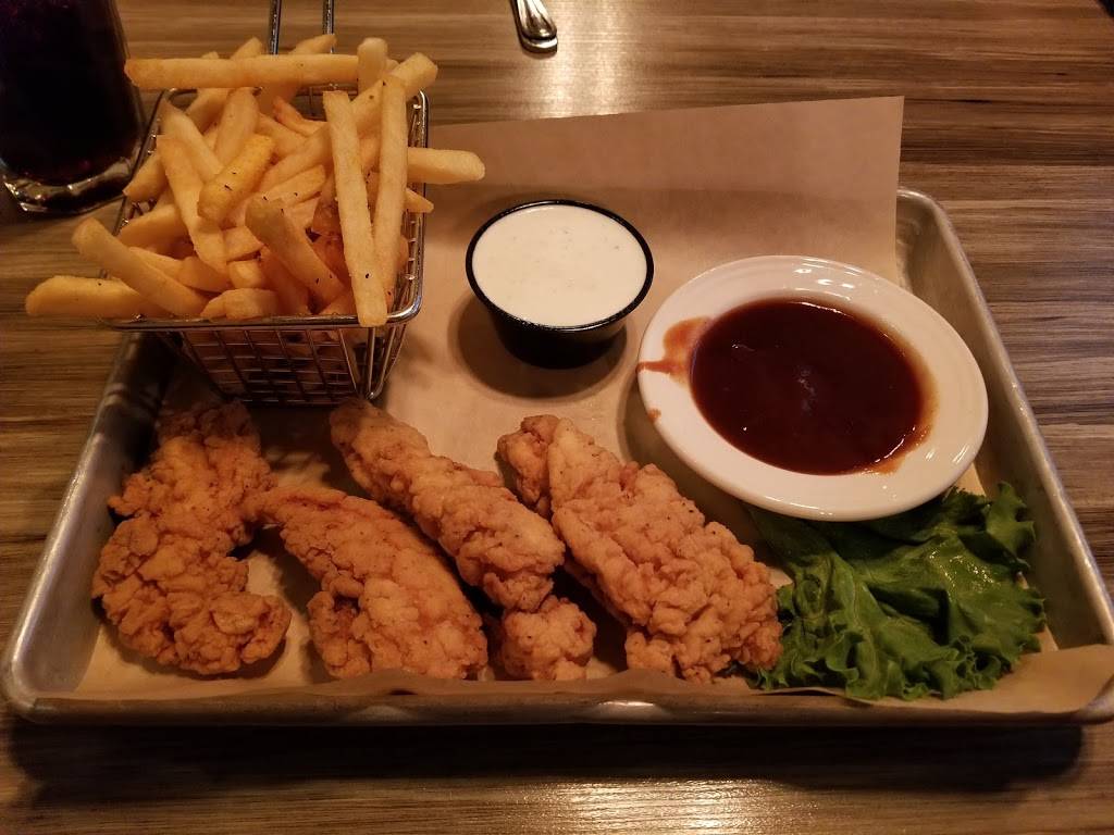 Rounders Bicentennial | restaurant | 2940 Bicentennial Pkwy, Henderson, NV 89052, USA | 7023070900 OR +1 702-307-0900