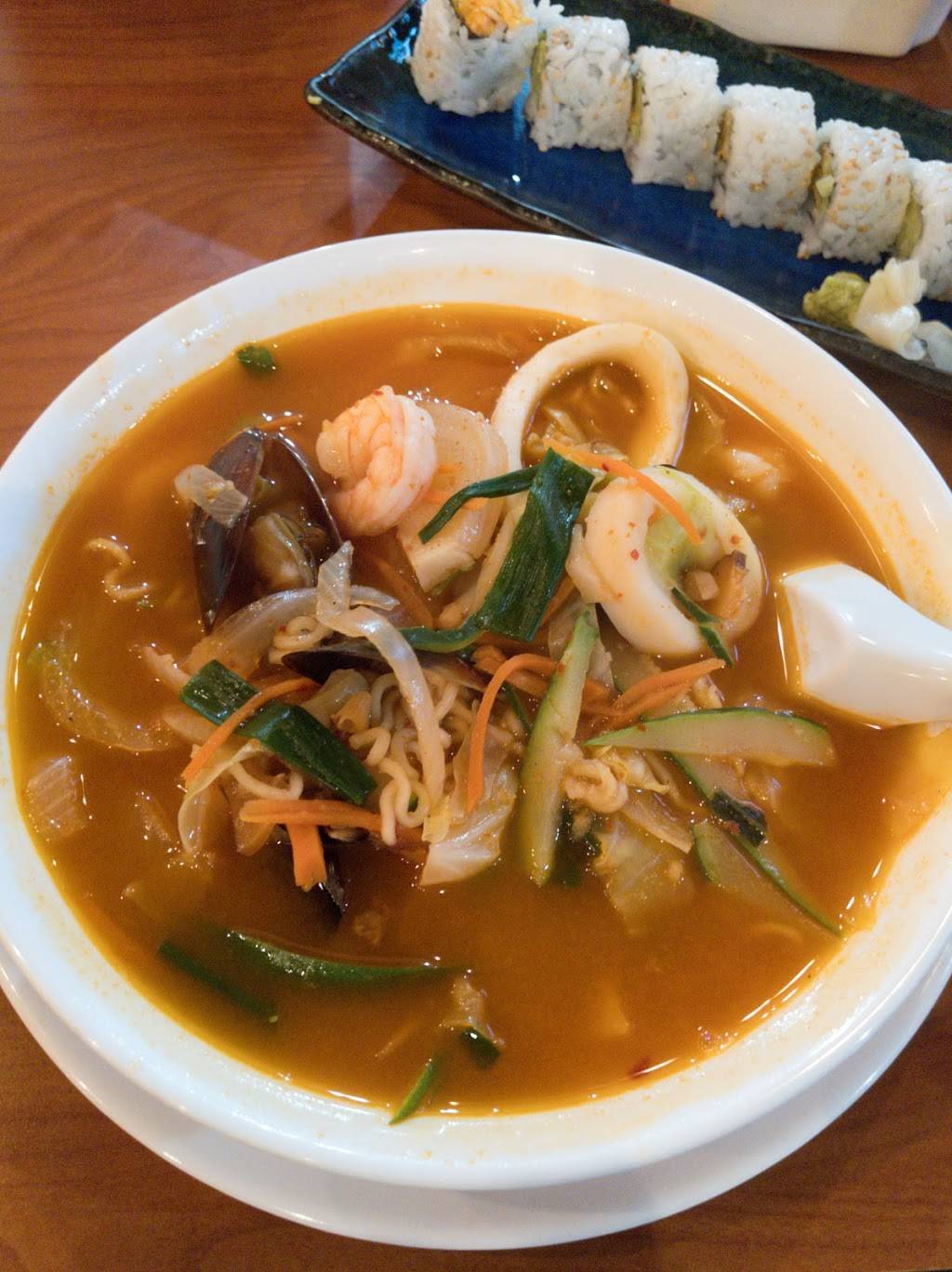 Sushi Nara | restaurant | 64 N Harrison Rd, Tucson, AZ 85748, USA | 5202963333 OR +1 520-296-3333