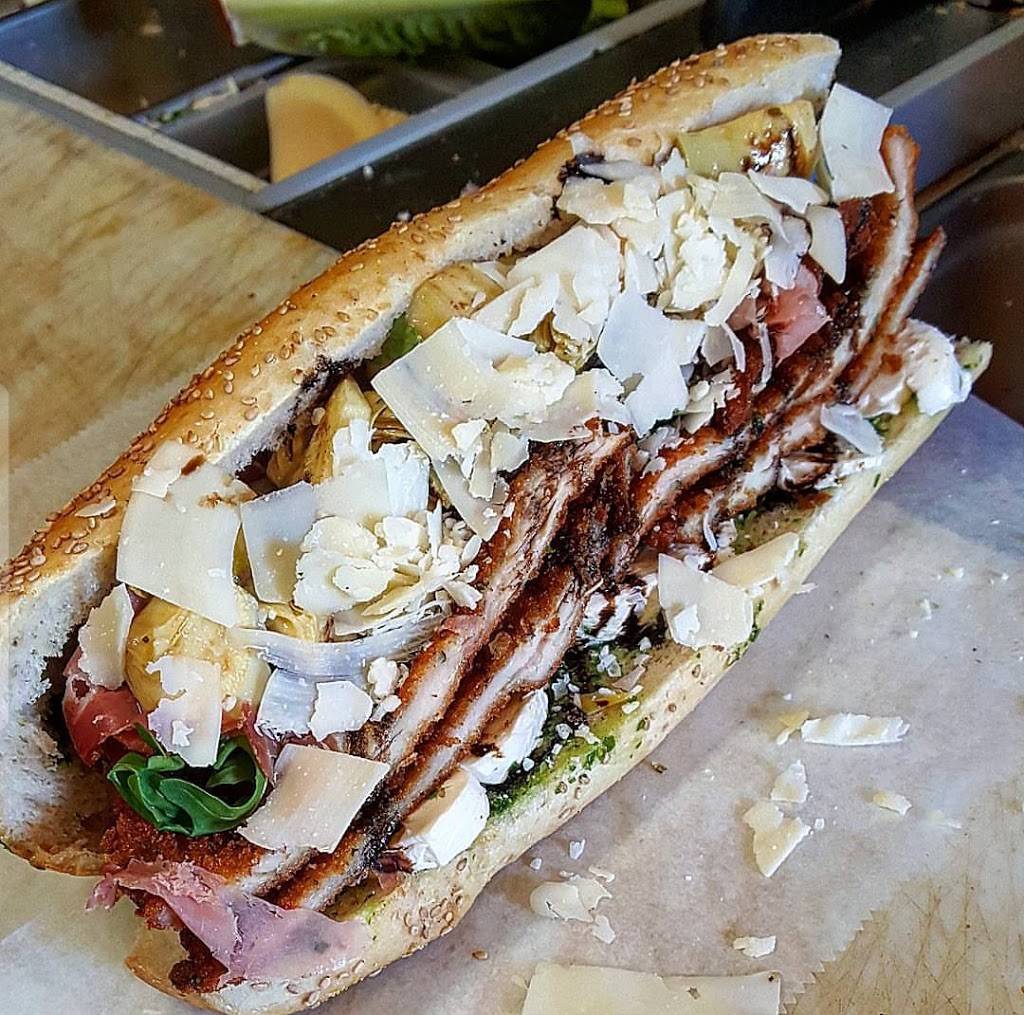 Angelos Pizzeria South Philly | meal takeaway | 736 S 9th St, Philadelphia, PA 19147, USA | 2159220000 OR +1 215-922-0000