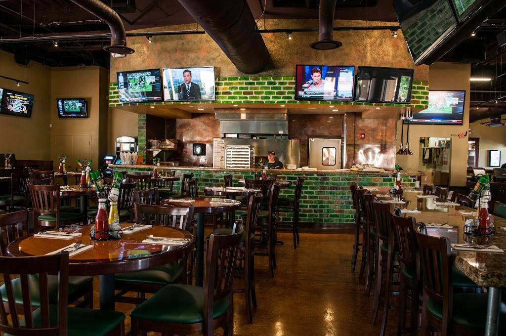 Craig Millers Field House Sports Bar and Restaurant | restaurant | 7958 Via Dellagio Way #100, Orlando, FL 32819, USA | 4072483474 OR +1 407-248-3474